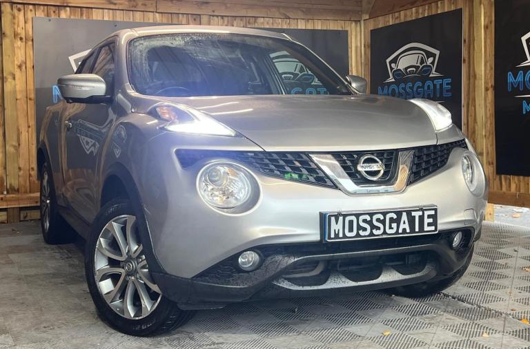 2016 Nissan Juke 1.6 Tekna XTRON Euro 6 5dr HATCHBACK Petrol Automatic