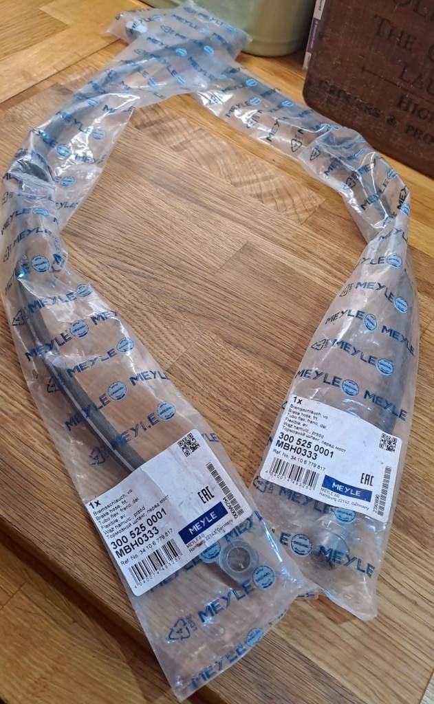 Mini one cooper front brake pipes 