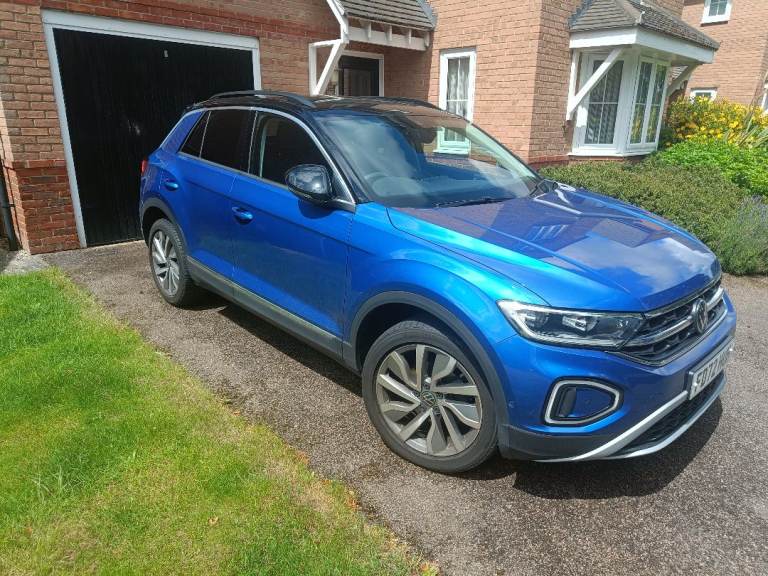 Volkswagen, T-ROC, Hatchback, 2022, Manual, 1498 (cc), 5 doors