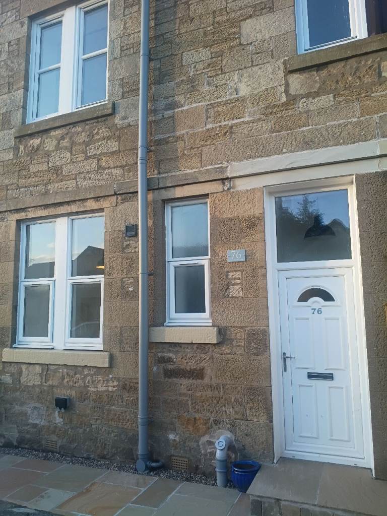 Newly refurbished to a high standard 4bed townhouse
