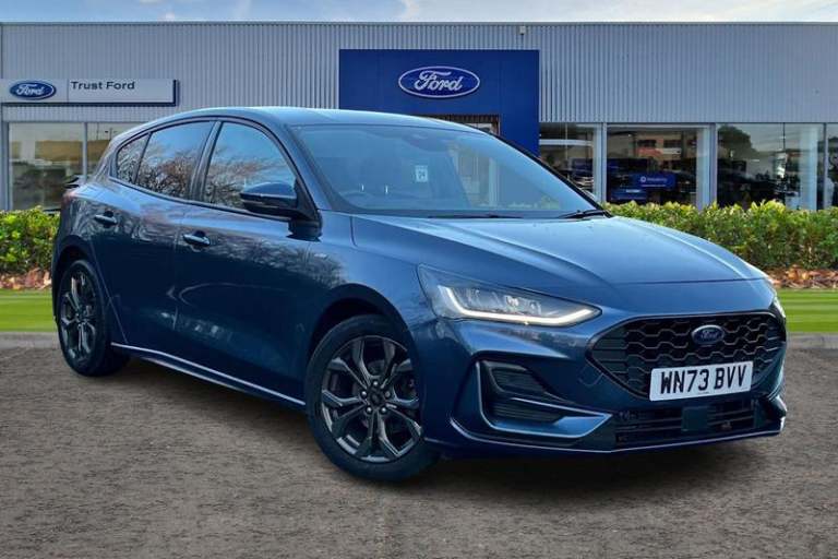 2023 Ford Focus 1.0 EcoBoost Hybrid mHEV 155 ST-Line Edition 5dr WINTER PACK Manual Hatchback Pet...