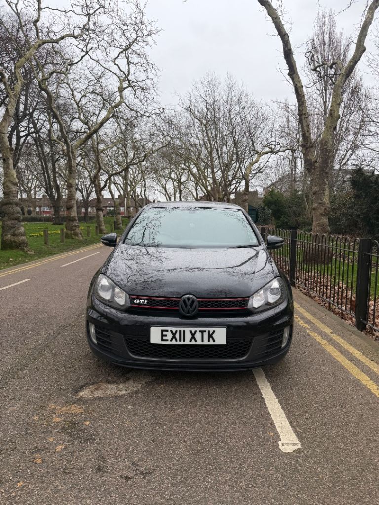 Volkswagen, GOLF, Hatchback, 2011, Semi-Auto, 1984 (cc), 5 doors