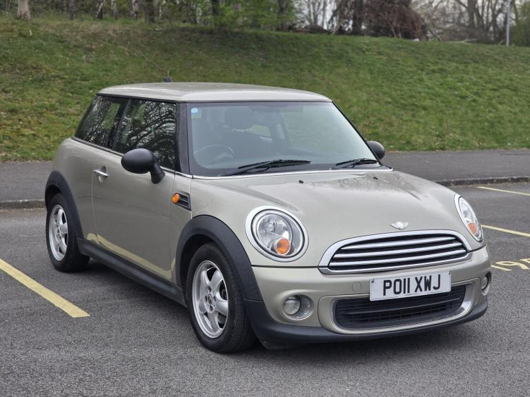 2011 MINI Hatch 1.6 One Euro 5 3dr HATCHBACK Petrol Manual
