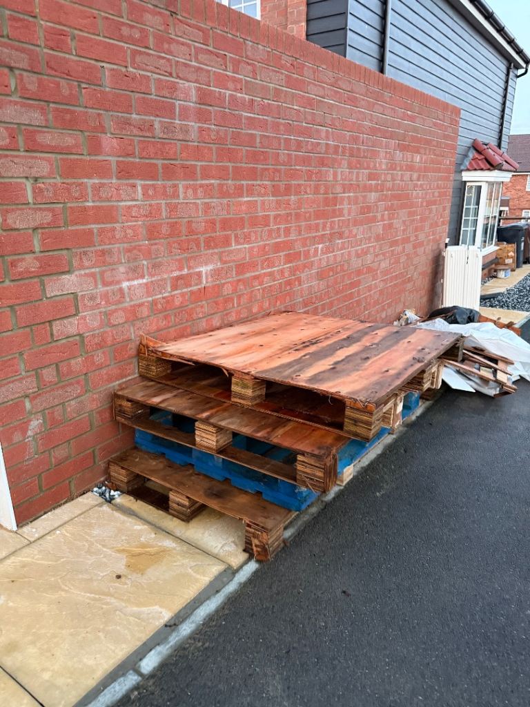 Free wood and pallet 