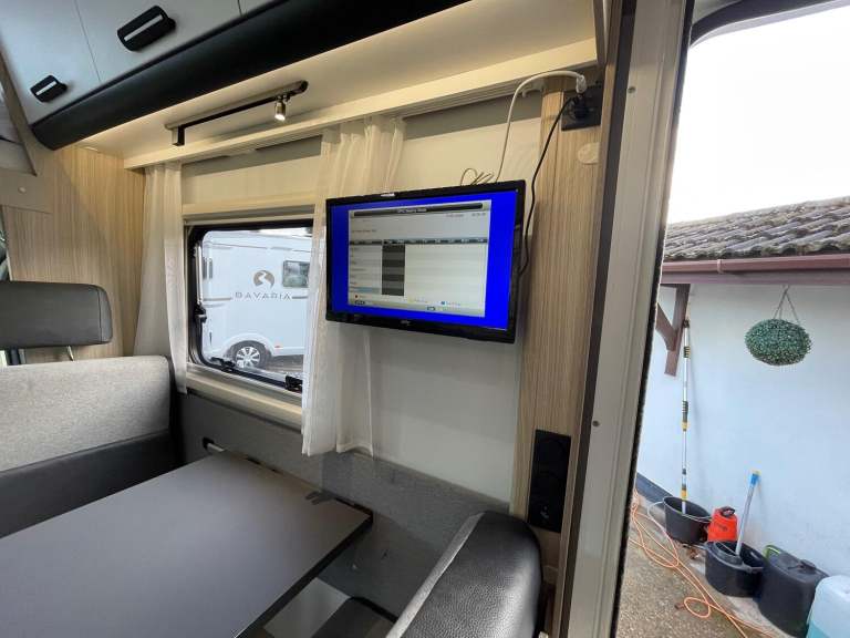 ADRIA SUN LIVING Sun Living By Adria A70 DK 7 Berth Family Motorhome White Manua