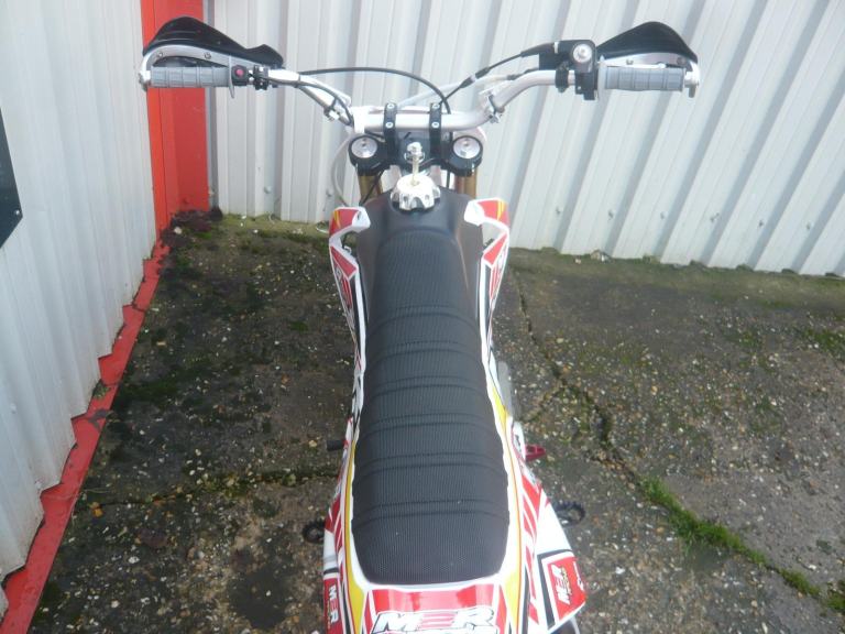 M2R 140 SUPERMOTO OFF ROAD PIT BIKE KIDS MX DIRT TRACK RACE SPORTS R STOMP 125 S