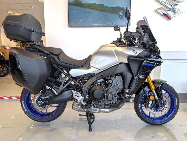 2022 YAMAHA TRACER 9GT - 1 OWNER AND FITTED WITH EXTRAS 