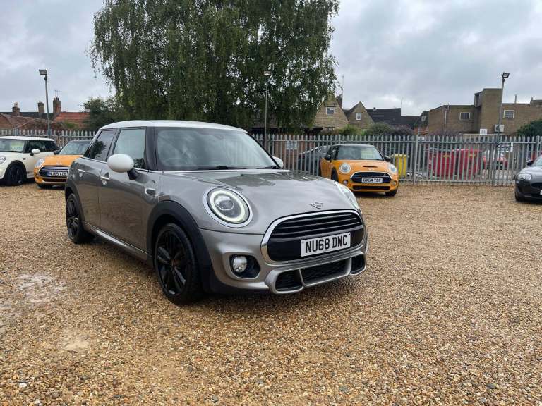 2018 MINI Hatch 1.5 Cooper Euro 6 (s/s) 5dr HATCHBACK Petrol Manual