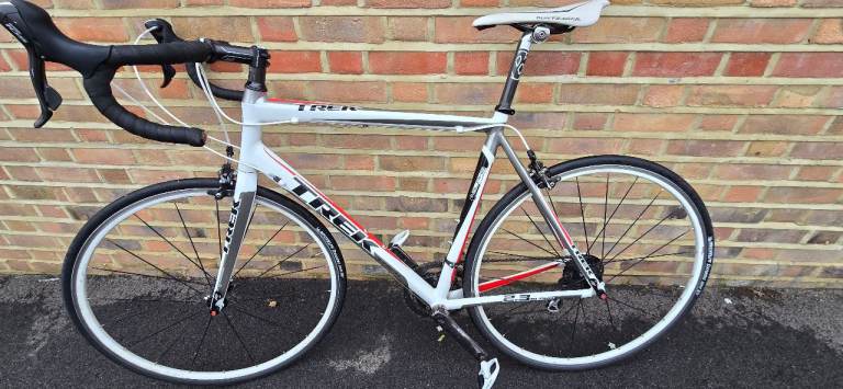 AMAZING CONDITION TREK RACING BIKE