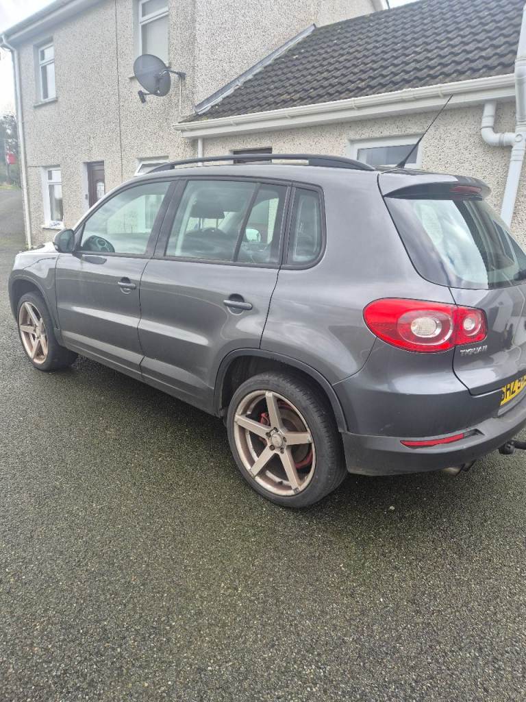 Volkswagen, TIGUAN, Estate, 2011, Manual, 1968 (cc), 5 doors