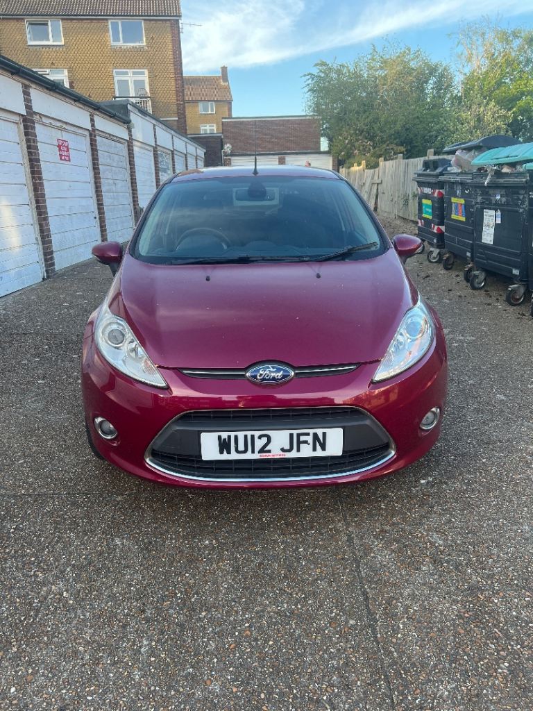 Ford, FIESTA, Hatchback, 2012, Manual, 1388 (cc), 5 doors