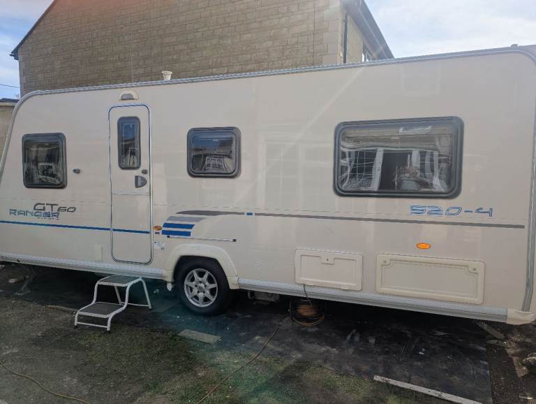 BAILEY RANGER GT-60 4-BERTH CARAVAN!
