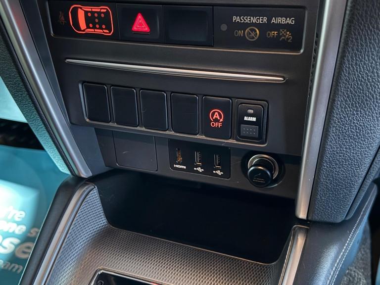 2020 Mitsubishi L200 Double Cab DI-D 150 Warrior 4WD Auto PICK UP DIESEL Automatic