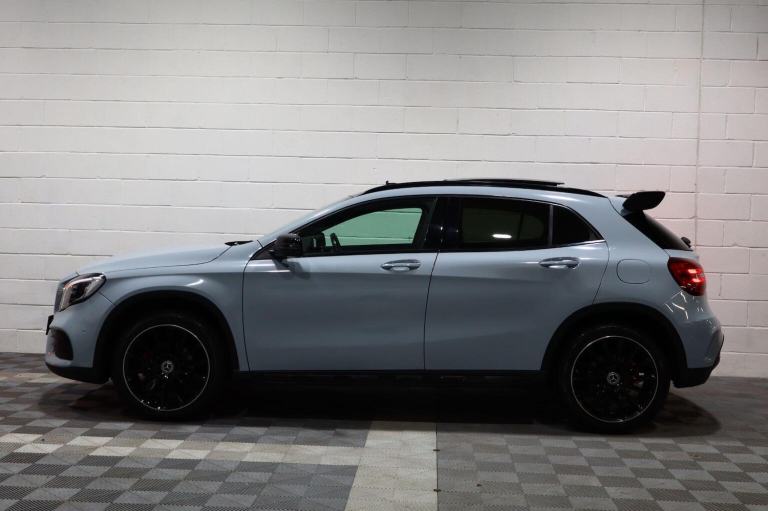 MERCEDES-BENZ GLA CLASS 2.1 GLA220d AMG Line (Premium Plus) 7G-DCT 4MATIC Euro