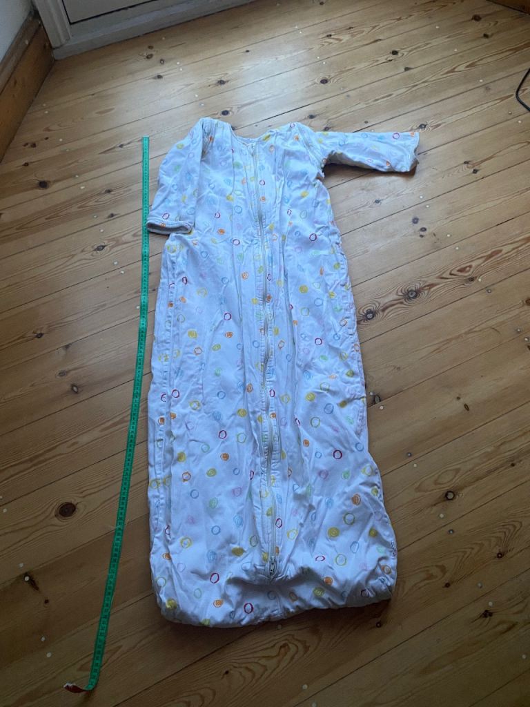 Sleeping bags with removable long arms