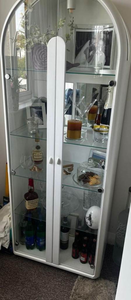 White Display Cabinet with Glass Shelves – Good Condition