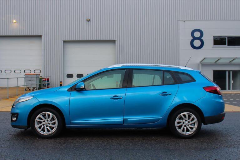 2013 Renault Megane 1.5 dCi 110 Dynamique TomTom 5dr [Start Stop] ESTATE DIESEL Manual