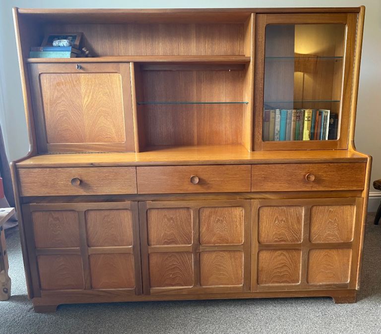 Vintage team Nathan sideboard