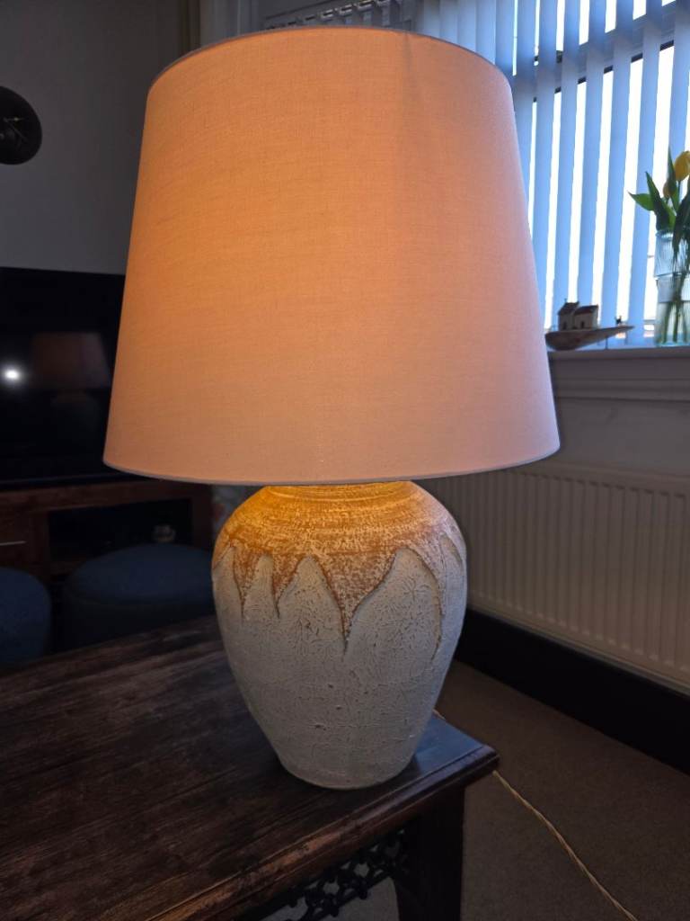 Rustic Ceramic Table Lamp — Stylish, Ready to Use