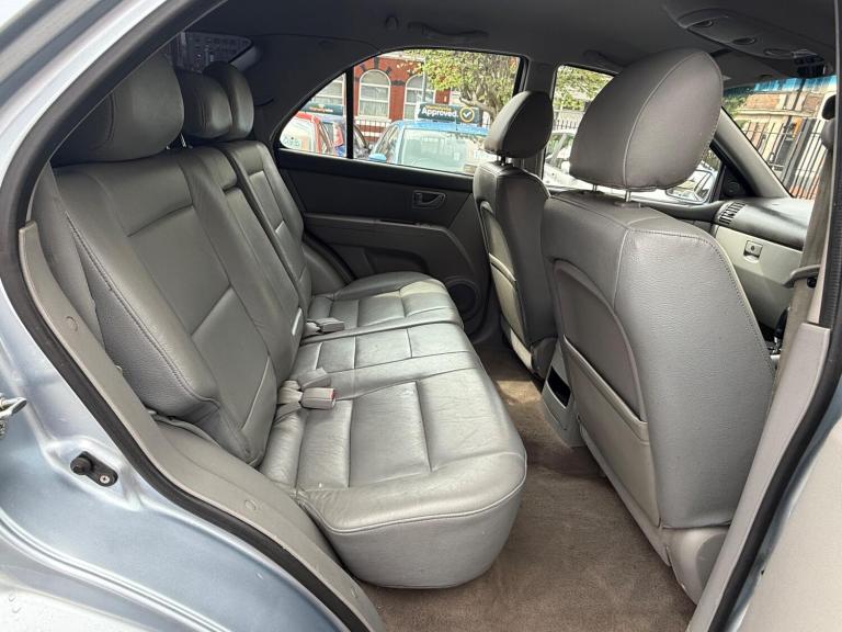  Kia Sorento 2.5 CRDi XE 5dr Diesel Automatic