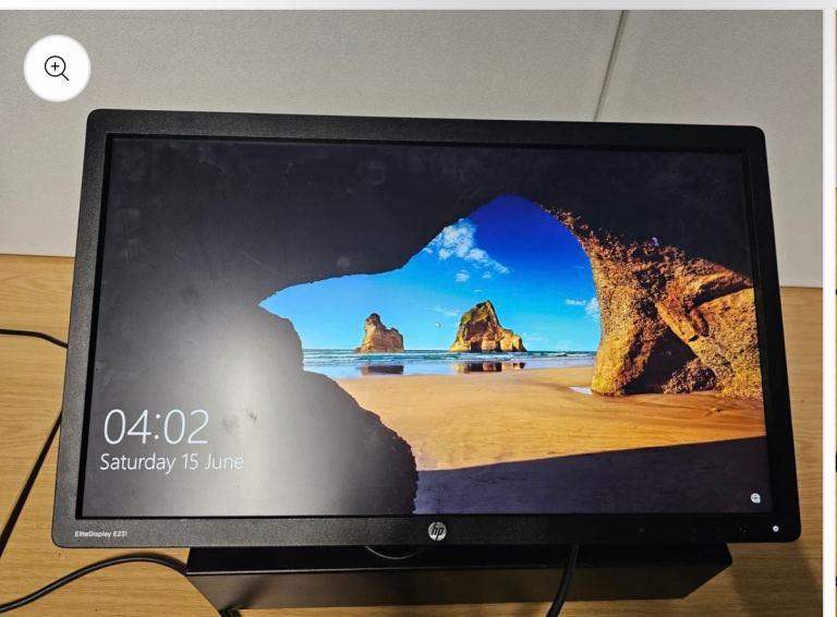HP E202 20-inch Monitor - Black, Good Condition