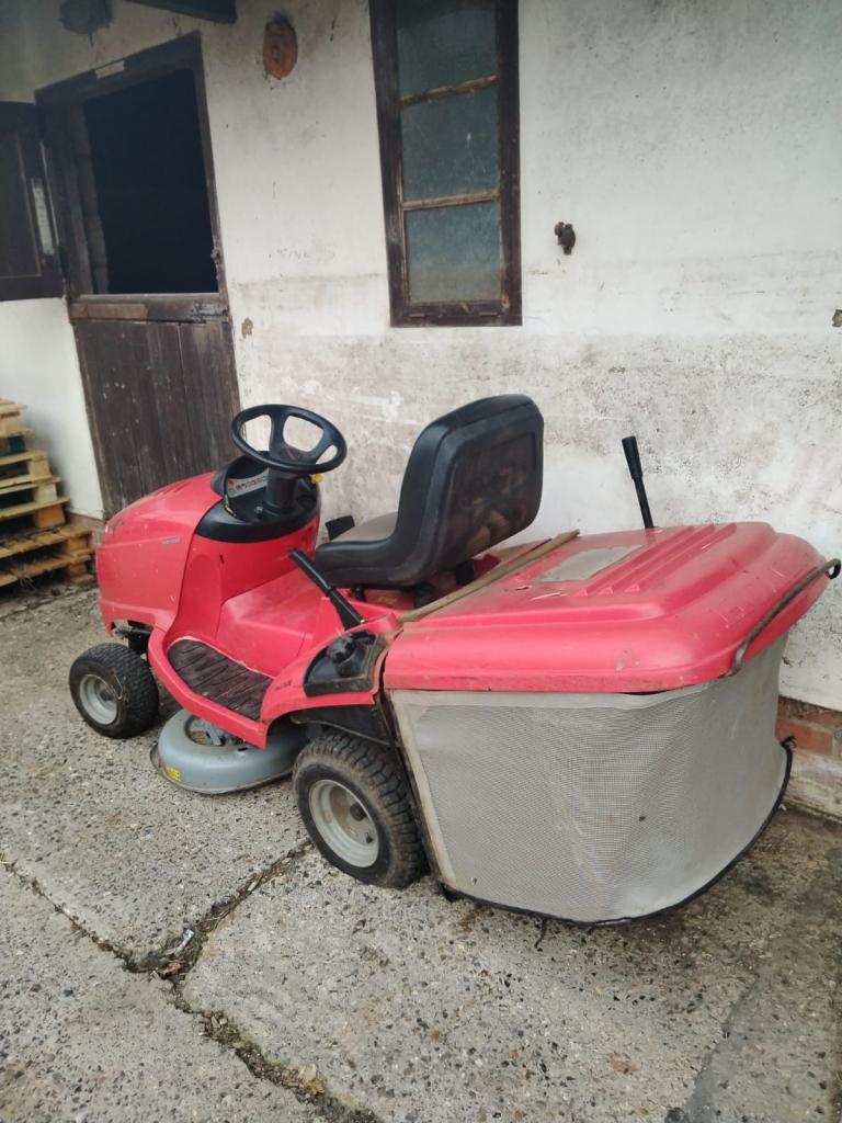 Honda Ride on mower GCV 520 Hydrostatic