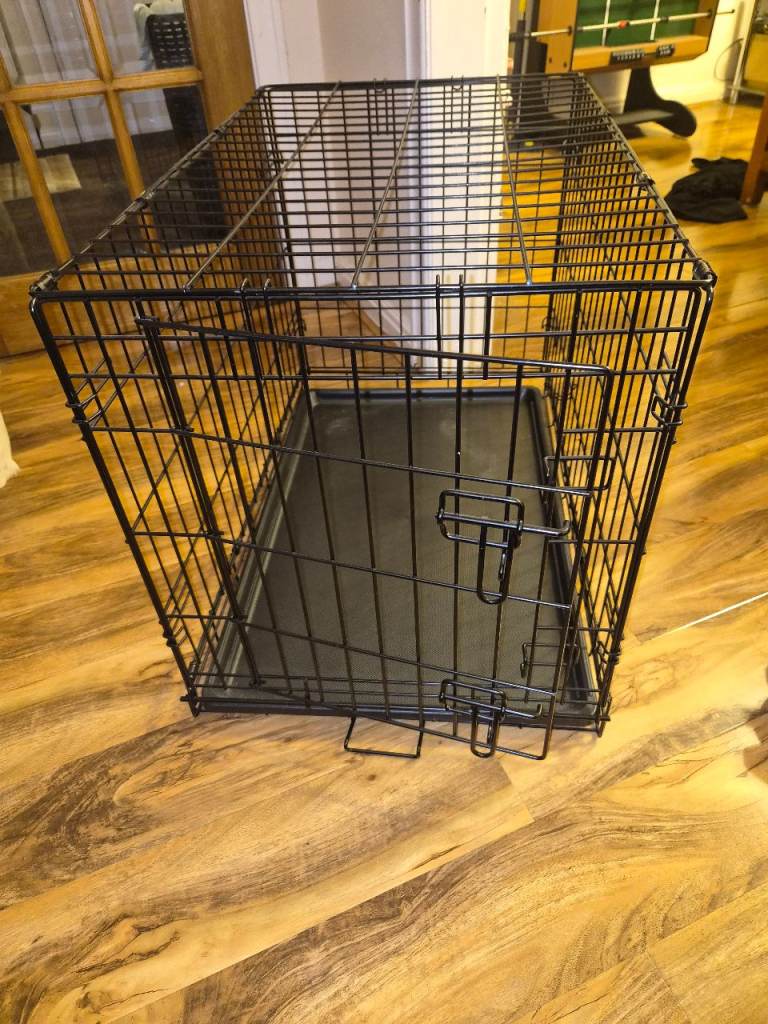 Small / medium dog crate  
