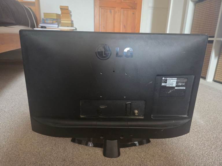 LG 24MT48DF-PZ 24-inch TV Monitor Combo