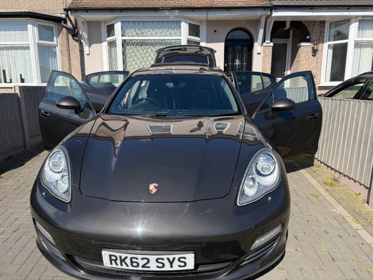 Porsche, PANAMERA, Hatchback, 2012, Semi-Auto, 2967 (cc), 5 doors