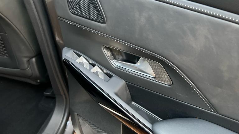 2022 DS Automobiles DS 7 Crossback 1.6 E-TENSE 13.2kWh Opera Crossback 5dr Petrol Plug-in Hybrid ...