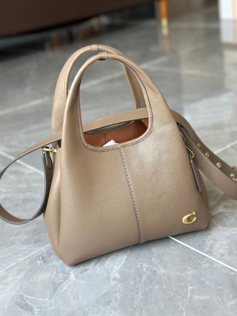 Coach Lana 23 Shoulder Bag