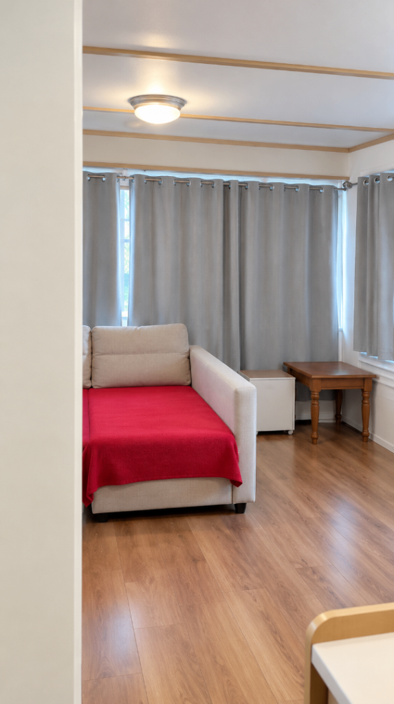 2 Bed Static Wickford - DSS accepted