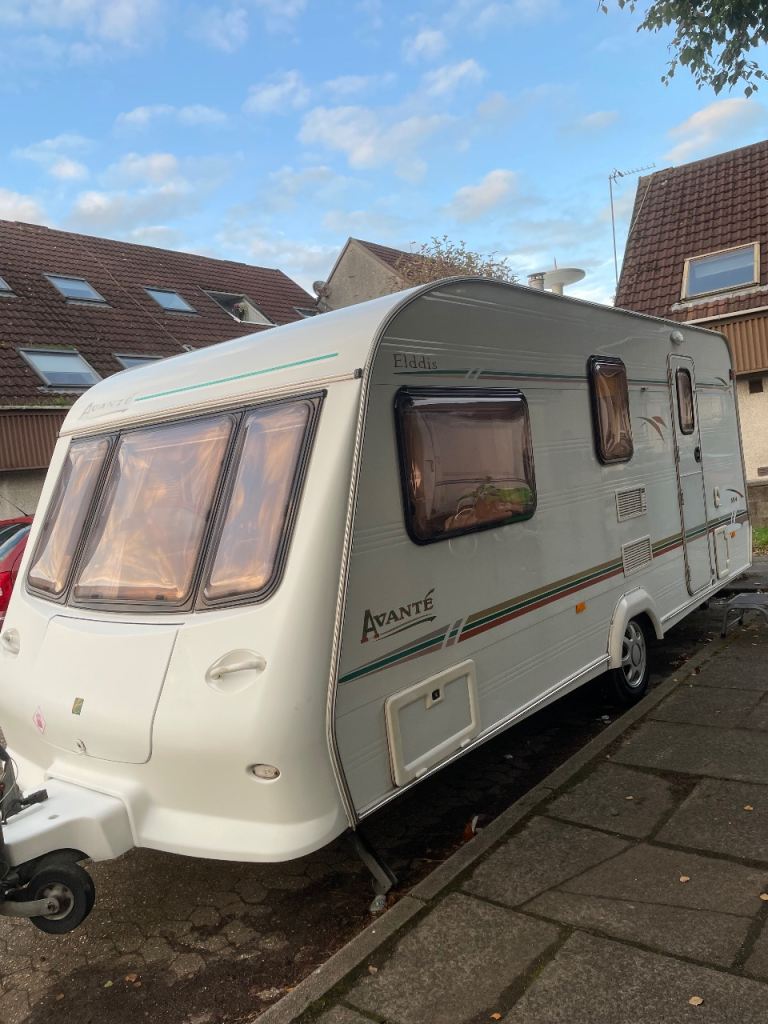 2003 elddis avante