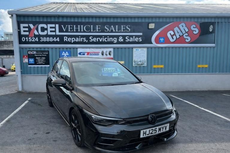2025 Volkswagen Golf 2.0 R BLACK EDITION TSI 4MOTION DSG 5DR Semi Automatic Hatchback Petrol Manual