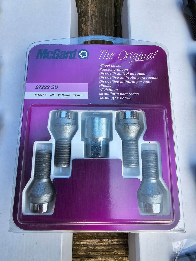 18 Inch x 4 Alloy wheels PCD 5x118