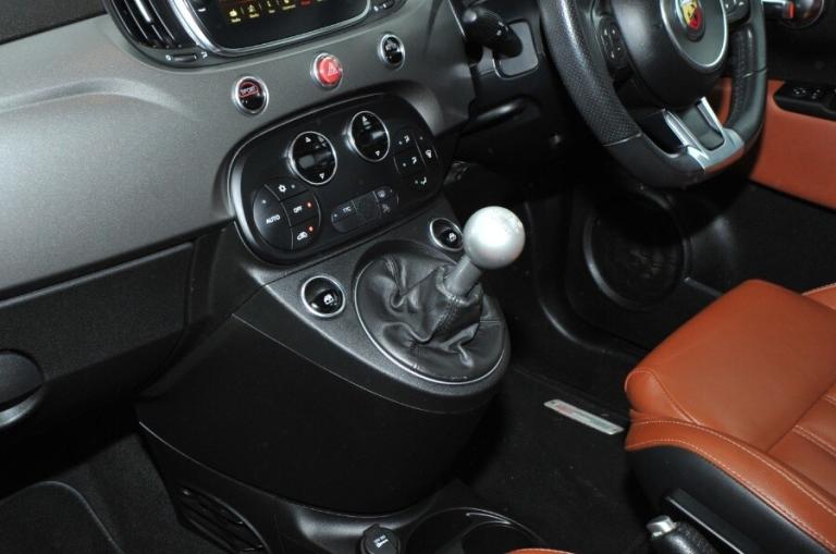  Abarth 595 1.4 T Jet Turismo 70th Petrol