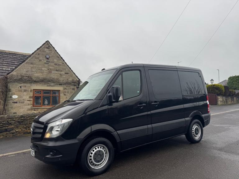 2015 Mercedes-Benz Sprinter 2015 65 MERCEDES BENZ SPRINTER 2.1 210 CDI 7G-TRONIC SWB RWD WINDOW V...