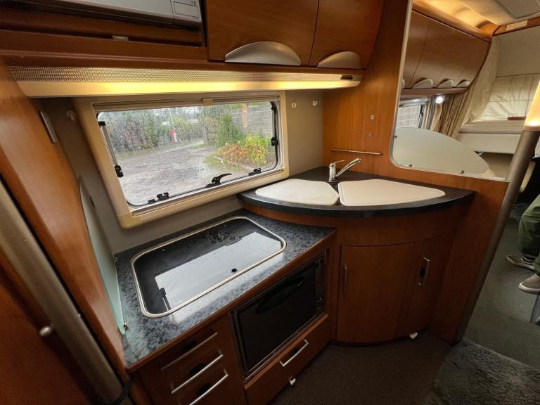 Hymer S820, A Class, 4 Berth, Rear Fixed Bed, Drop Down Bed, Sports Garage