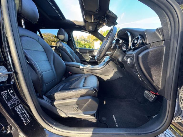 2019 Mercedes-Benz GLC 2.0 GLC250 AMG Line (Premium) SUV 5dr Petrol G-Tronic+ 4MATIC Euro 6 (s/s)...