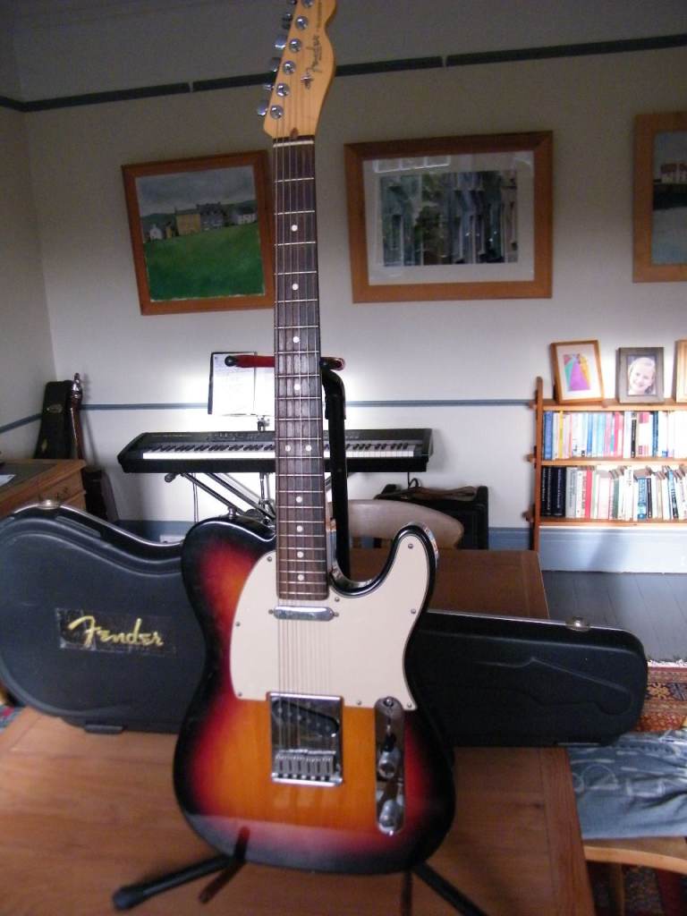 FENDER AM TELECASTER RW 3TS