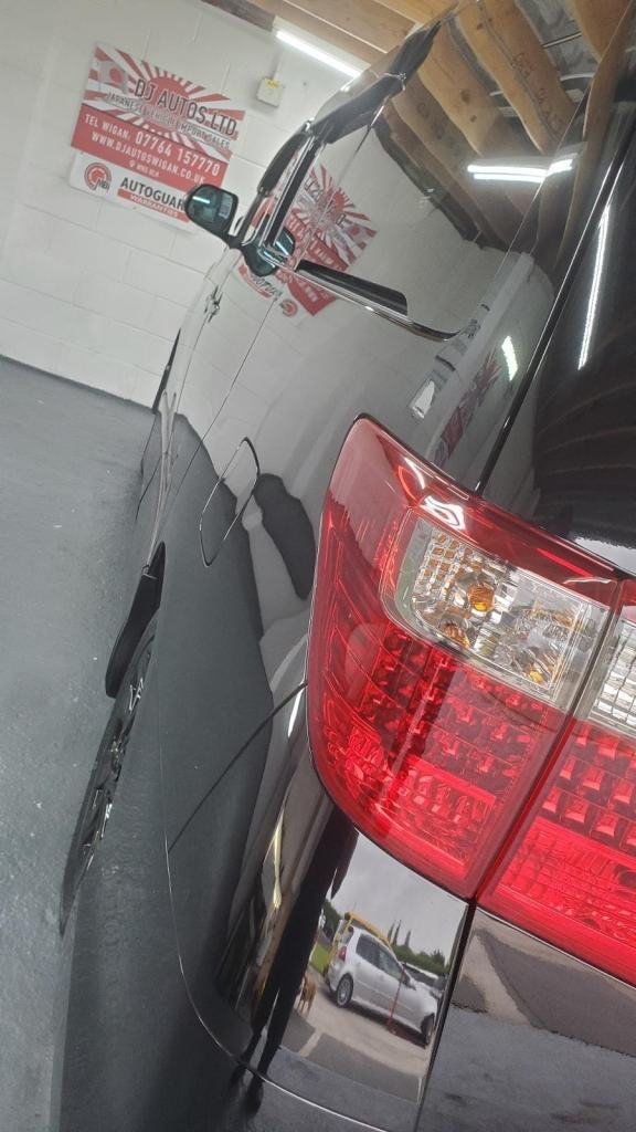 Toyota Alphard 2.4 black petrol auto 8 seats fresh japanese import in stock