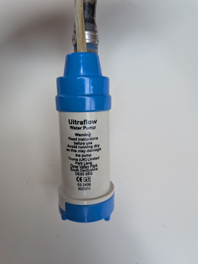 Truma Ultraflow waterpump 800mm