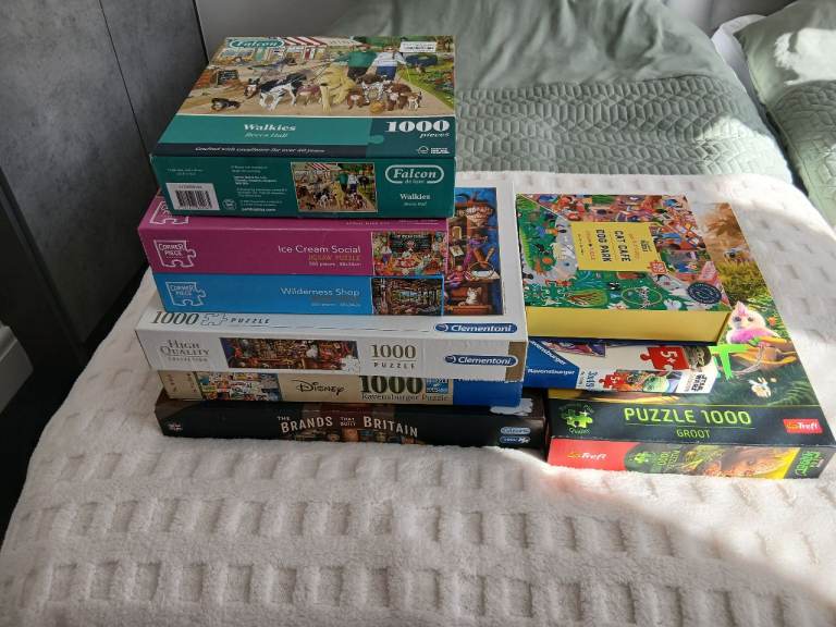Bundle of various Piece Jigsaw Puzzles – Good Condition
