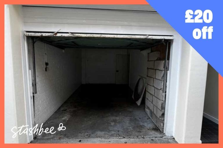 Garage to rent in London (W1G) | Stashbee