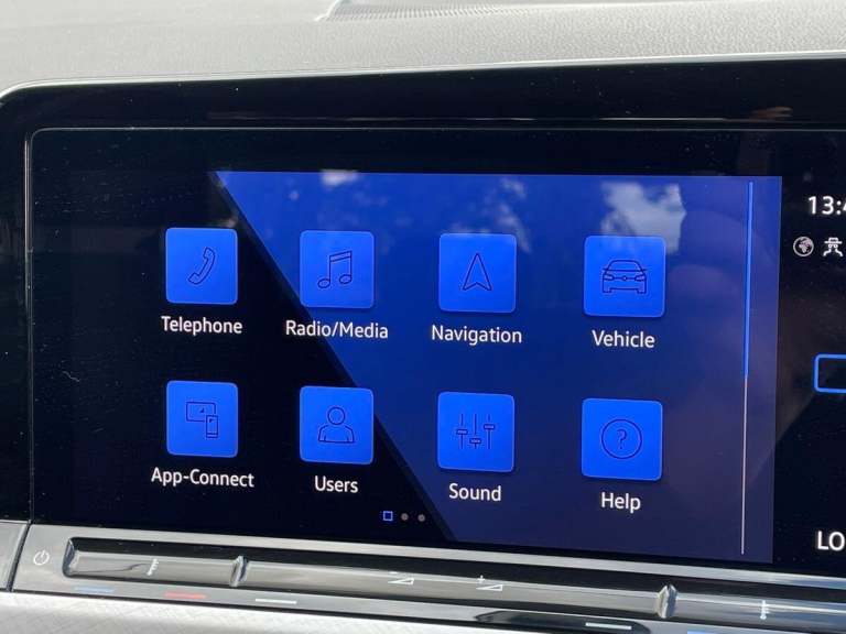 2022 Volkswagen Golf 1.5 TSI 150 Life 5dr HATCHBACK PETROL Manual