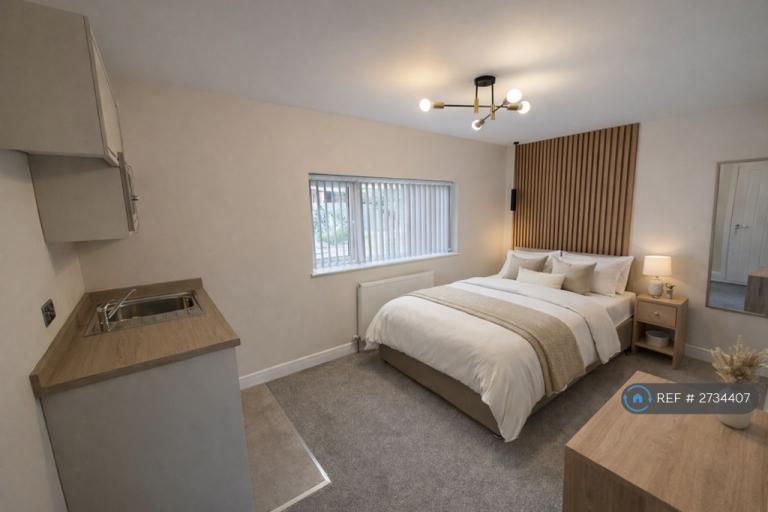 1 bedroom in Hunters Way, Stoke-On-Trent, ST4 (#2734407)