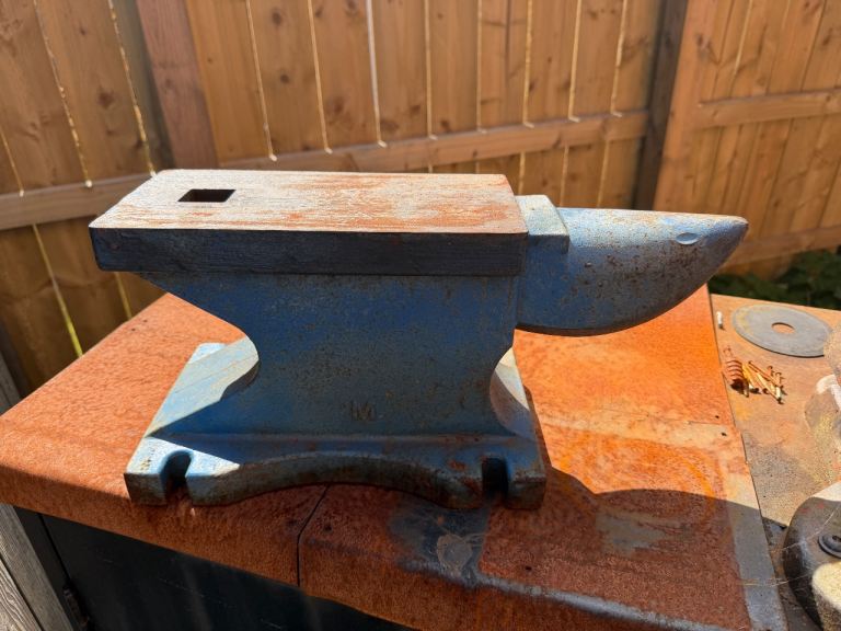 Steel work anvil 