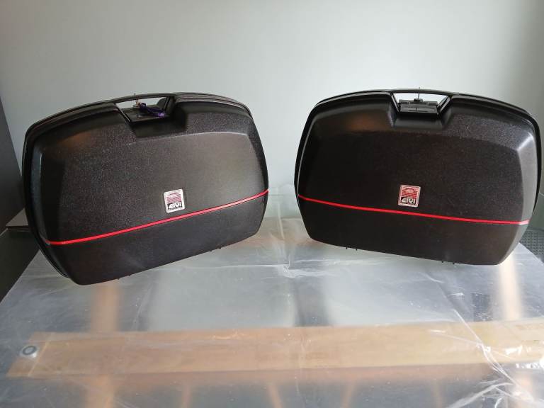 Givi e 36 panniers 
