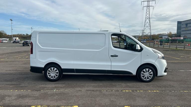 2021 Nissan NV300 30 L2 Diesel 2.0 dCi 120ps H1 Acenta Van Van Diesel Manual