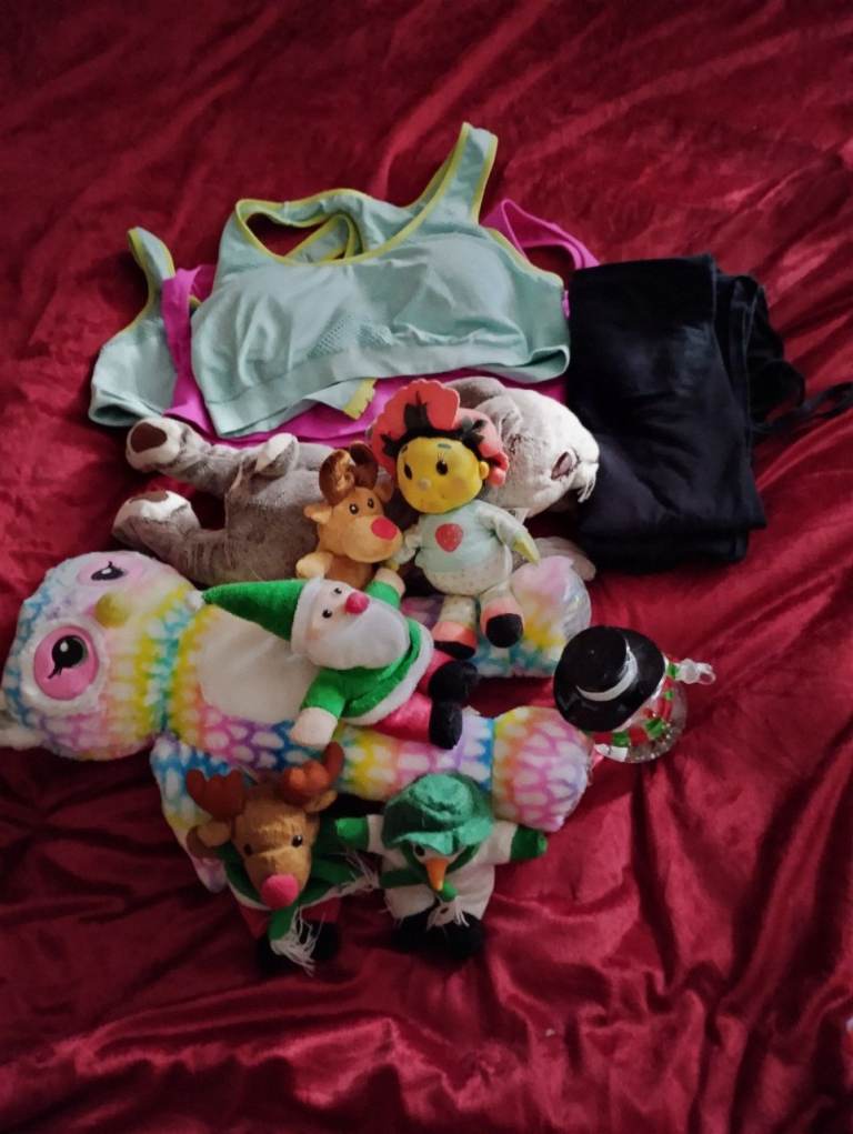 Assorted items 